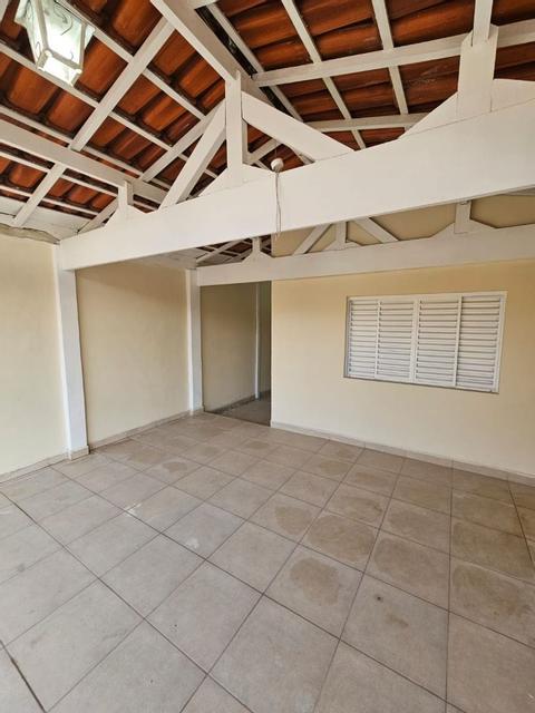 Casa à venda em Indaiatuba, Jardim São Francisco, com 2 quartos, com 104 m²
