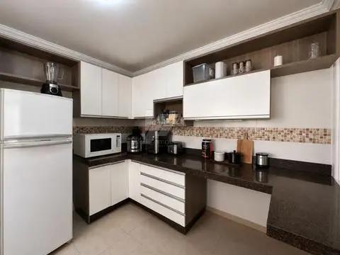 Sobrado à venda em Indaiatuba, Jardim Olinda, com 3 quartos, com 166.09 m²